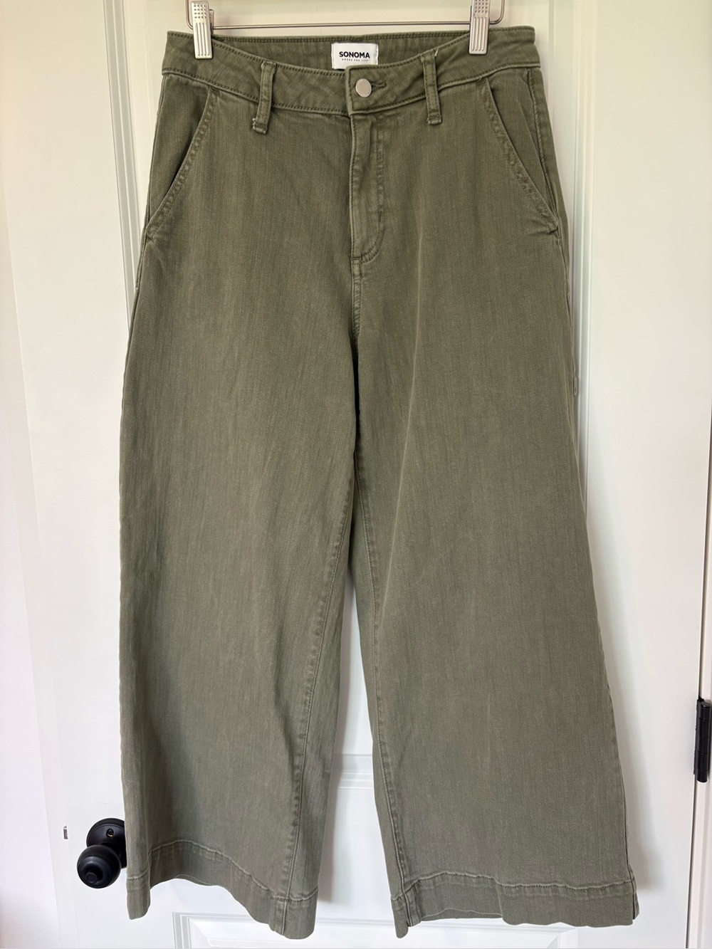 Sonoma Wide Leg Green Jeans - women’s Size 8